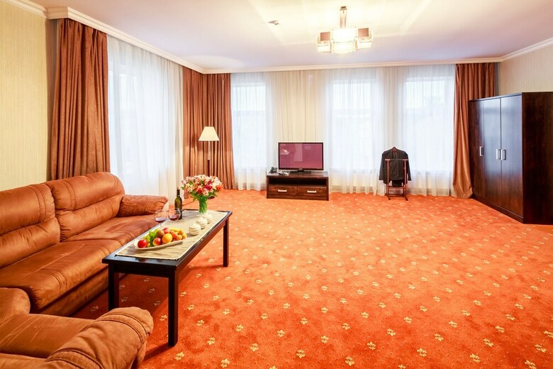 Taurus Hotel & Spa