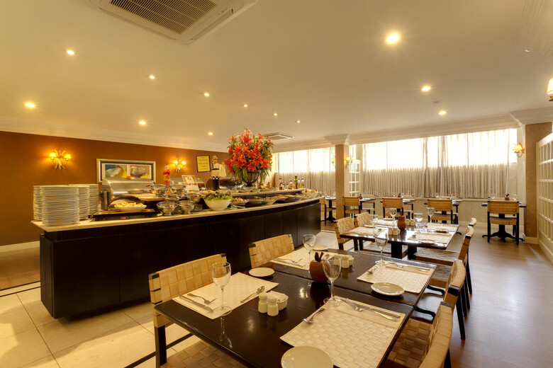 Hotel Mabu Curitiba Business