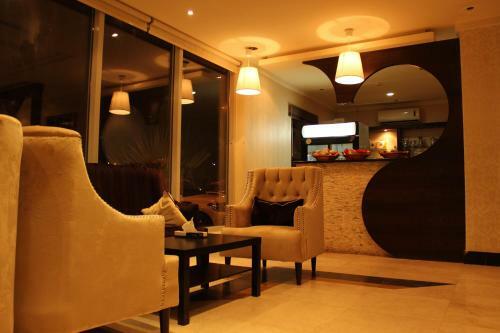 Nozol Aram 3 Hotel Apartments