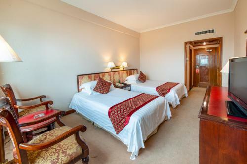 Yanling Hotel