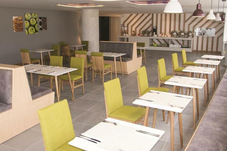 Hotel La Quinta By Wyndham Medellin
