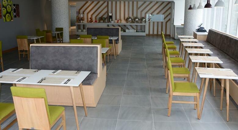 Hotel La Quinta By Wyndham Medellin