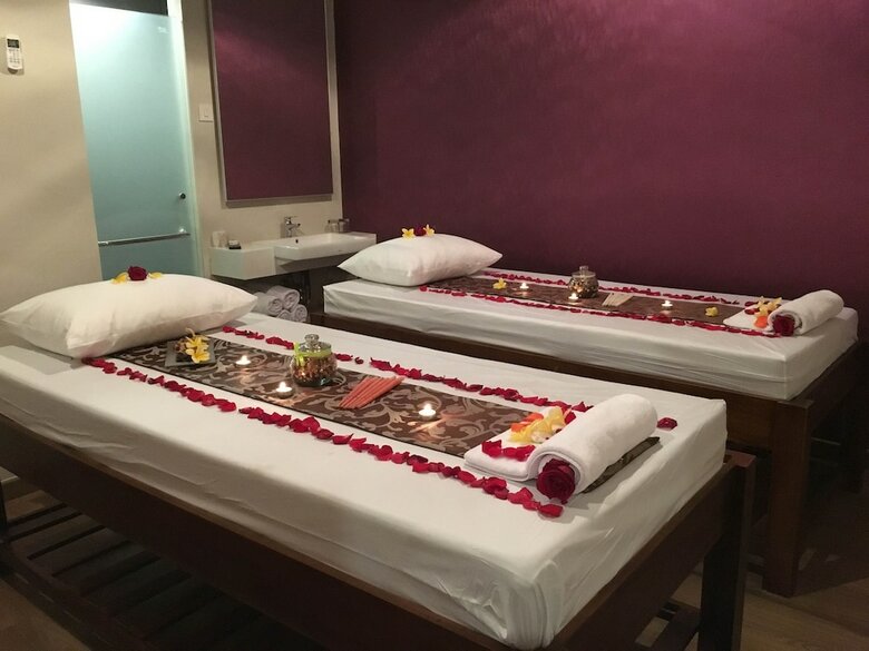 Hotel Avissa Suites