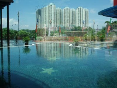Twin Plaza Hotel