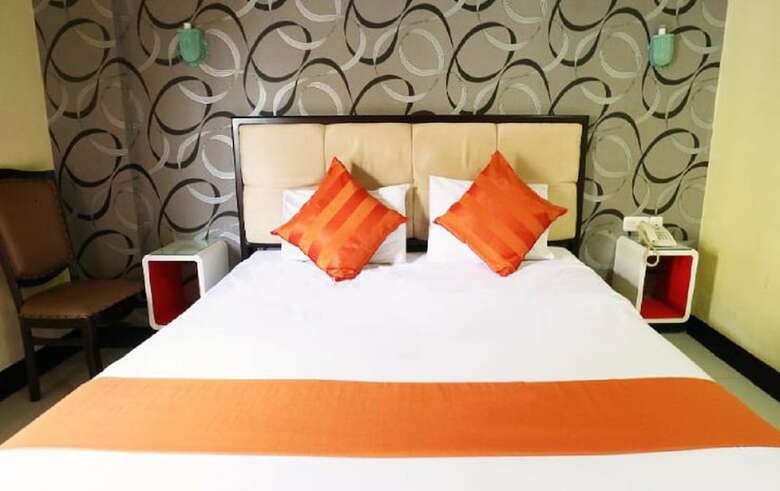 Hollywood Hotel