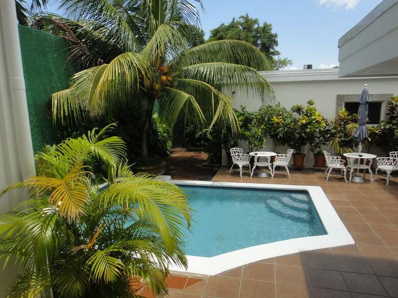 Hotel El Almendro
