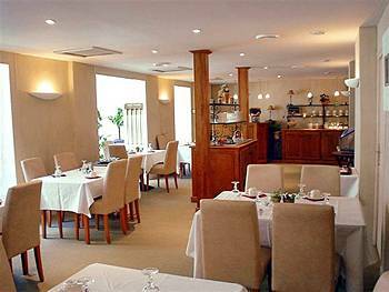 Hotel De L�horloge