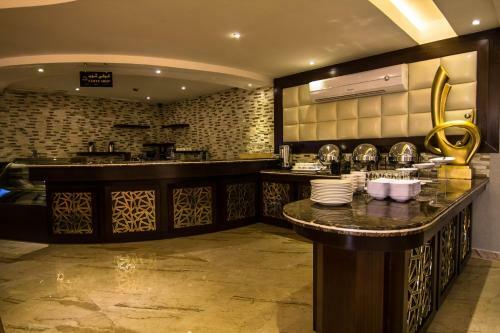 Apartamento Rest Night Hotel Suites - Al Moroj