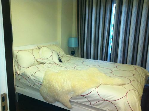Shengang Apartment Dongmen Branch