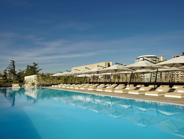 Hotel Holiday Inn Tbilisi