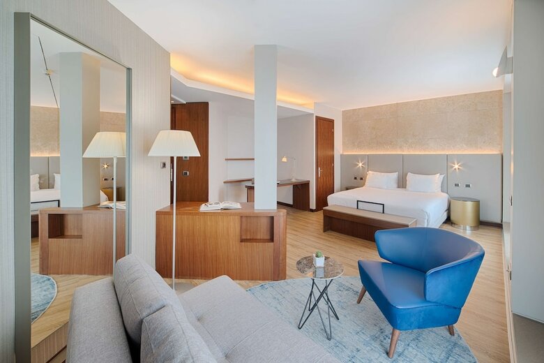 Hotel NH Bologna de La Gare