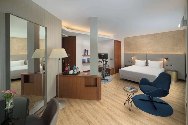 Hotel NH Bologna de La Gare