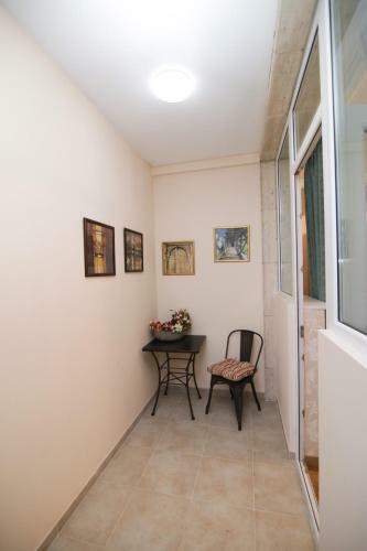Rustaveli Besiki Apartments