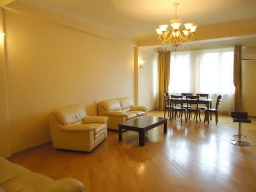 Verahouse Apartment In Tbilisi