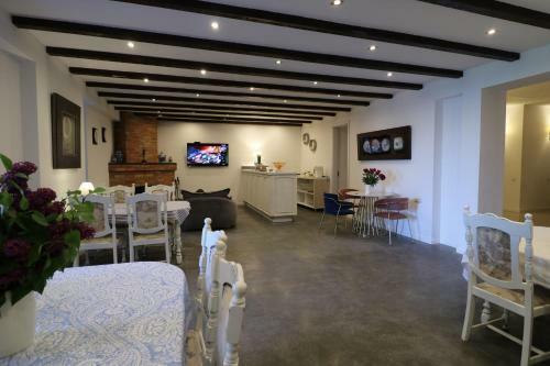Vera House Hotel