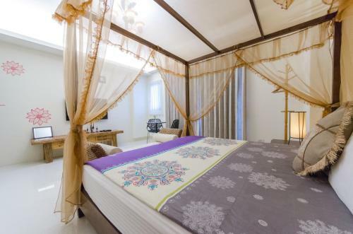 Bed & Breakfast Happy House Homestay