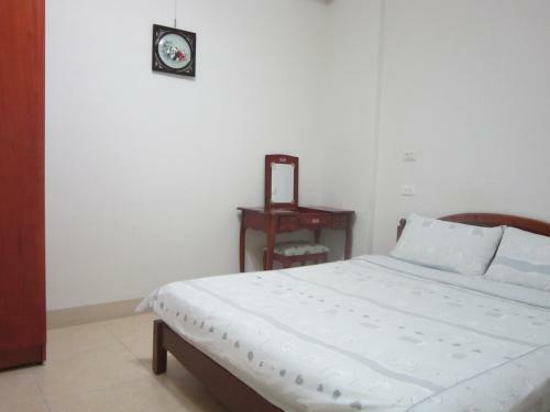 Bed & Breakfast Travelers Home