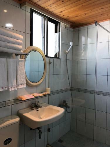 Lienfook Hotel