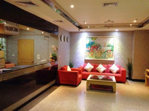 Albergue Lee Place Hotel