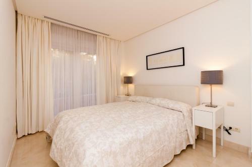 Vista Real Apartment By Ghr Rentals