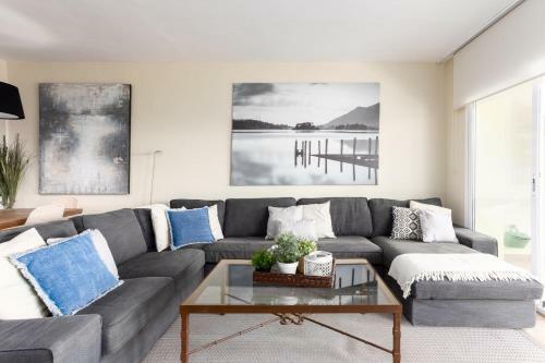 Front Line Beach Apartment In Hacienda Playa Marbella