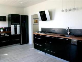 Luna Hotel Apartments