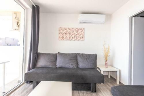 Hostal Anifil Pool Apartments