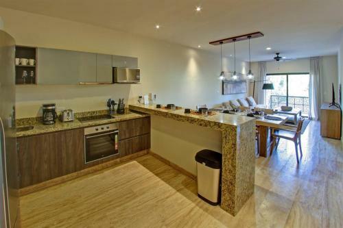 Penthouse 203 At Paramar Jade By Salt-kisses