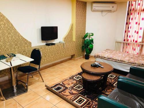 Al Amera Hotel Apartment