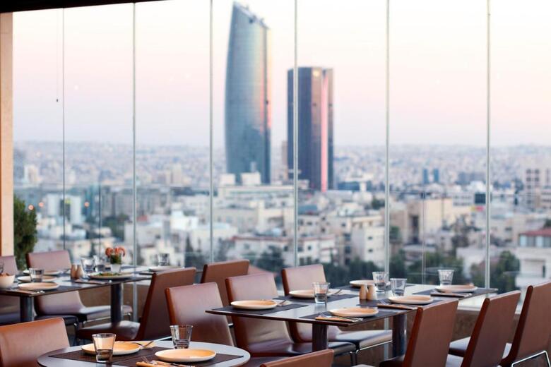 Alqasr Metropole Hotel