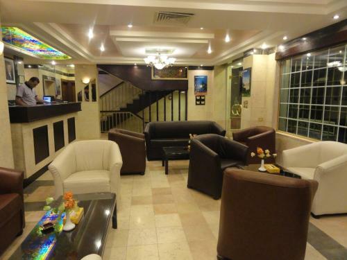 Golden Palace Hotel Apartments
