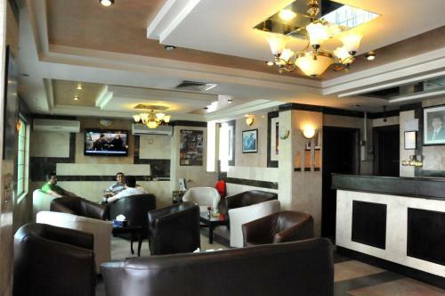 Golden Palace Hotel Apartments