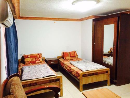 Al Reem Hotel Apartments