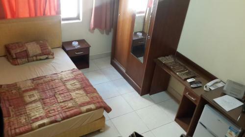 Al Reem Hotel Apartments