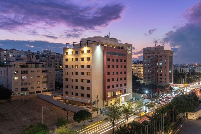 Corp Amman Hotel