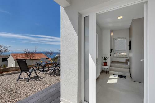 Holiday Home L & B Makarska