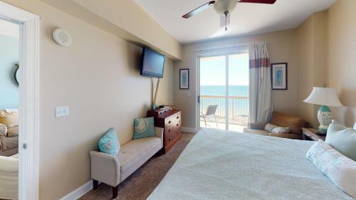 8th Floor Gulf View Beachfront Condominium