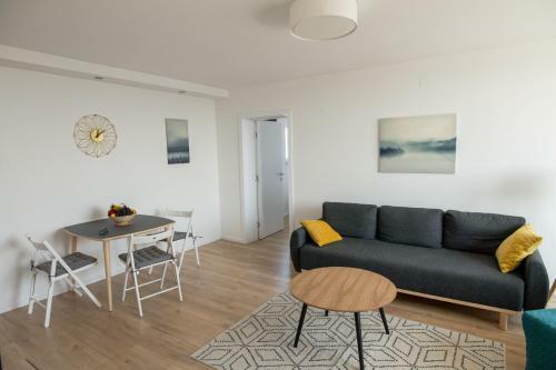 Apartments Blanka & Lena