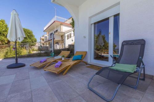 Apartment In Crikvenica 39434
