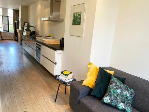Hostal The Canalview Retreat