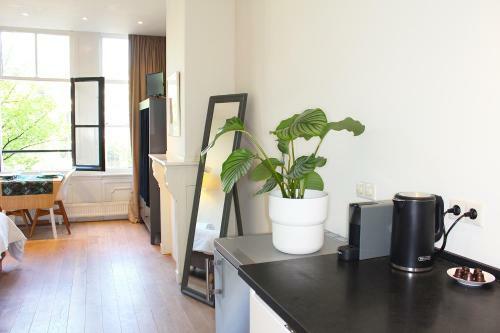 Hostal The Canalview Retreat
