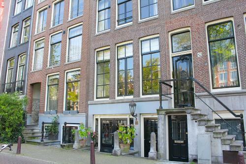 Hostal The Canalview Retreat