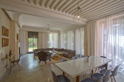 Villa Berb�re Domaine Des Kasbahs