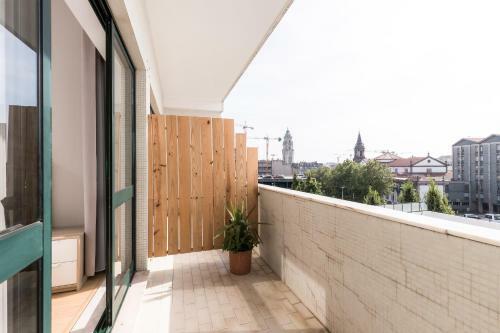 Hostal Oporto Bonjardim Residence