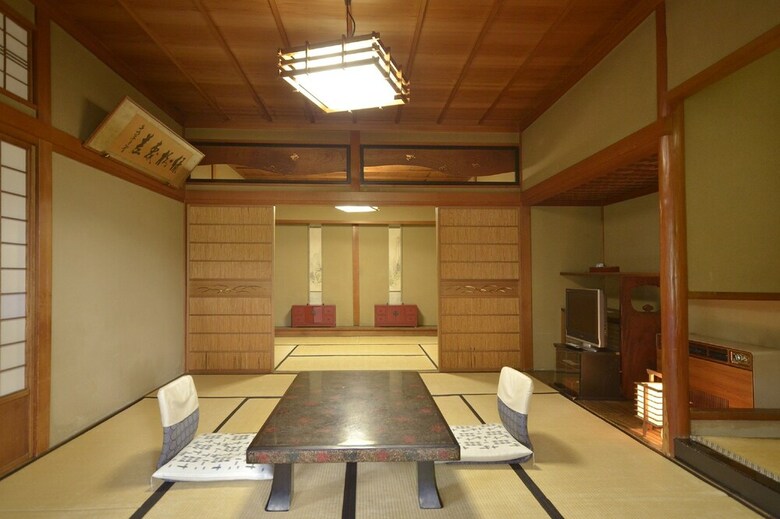 Yunoshimakan