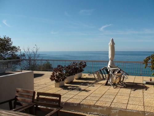 Constantinos Apartments