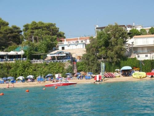 Constantinos Apartments