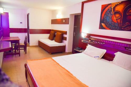 Hotel Kvr Guest House