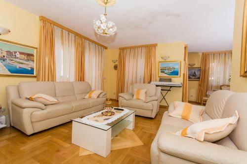 Apartment Holiday