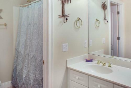 Lakefront By Seascape Resort